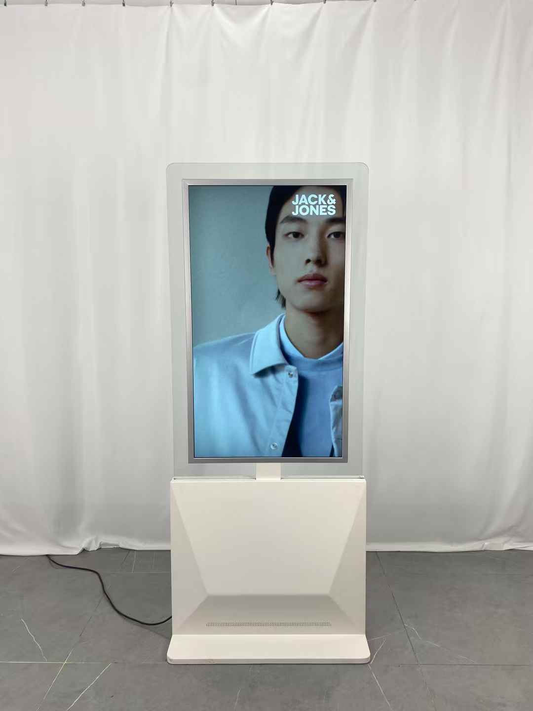Dual Sided 32/43/55/65 Inch LCD Transparent Digital Floor Display Kiosk